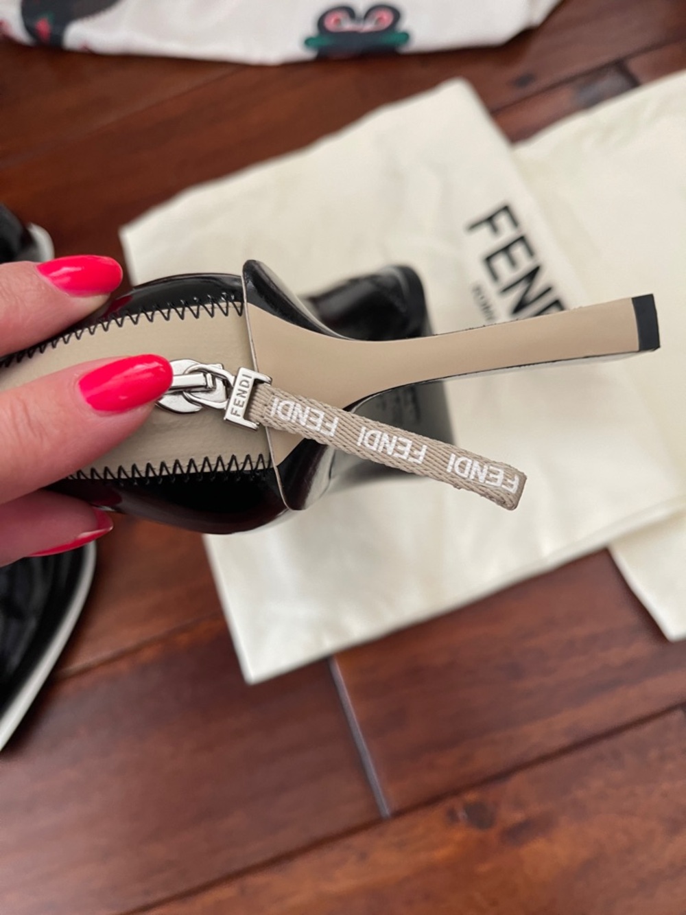 Fendi Black Patent Pointed Toe Stiletto Ankle Boots with White Trim🩷 - Picture 5 of 10